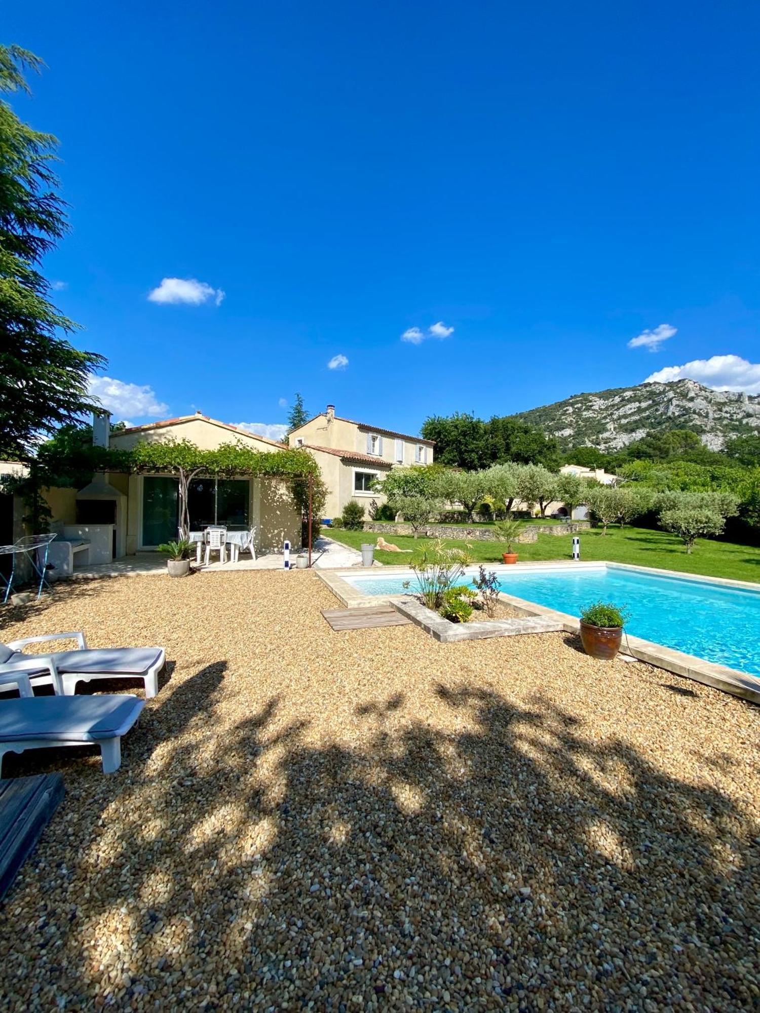La Petite Maison Robion en Luberon Номер фото